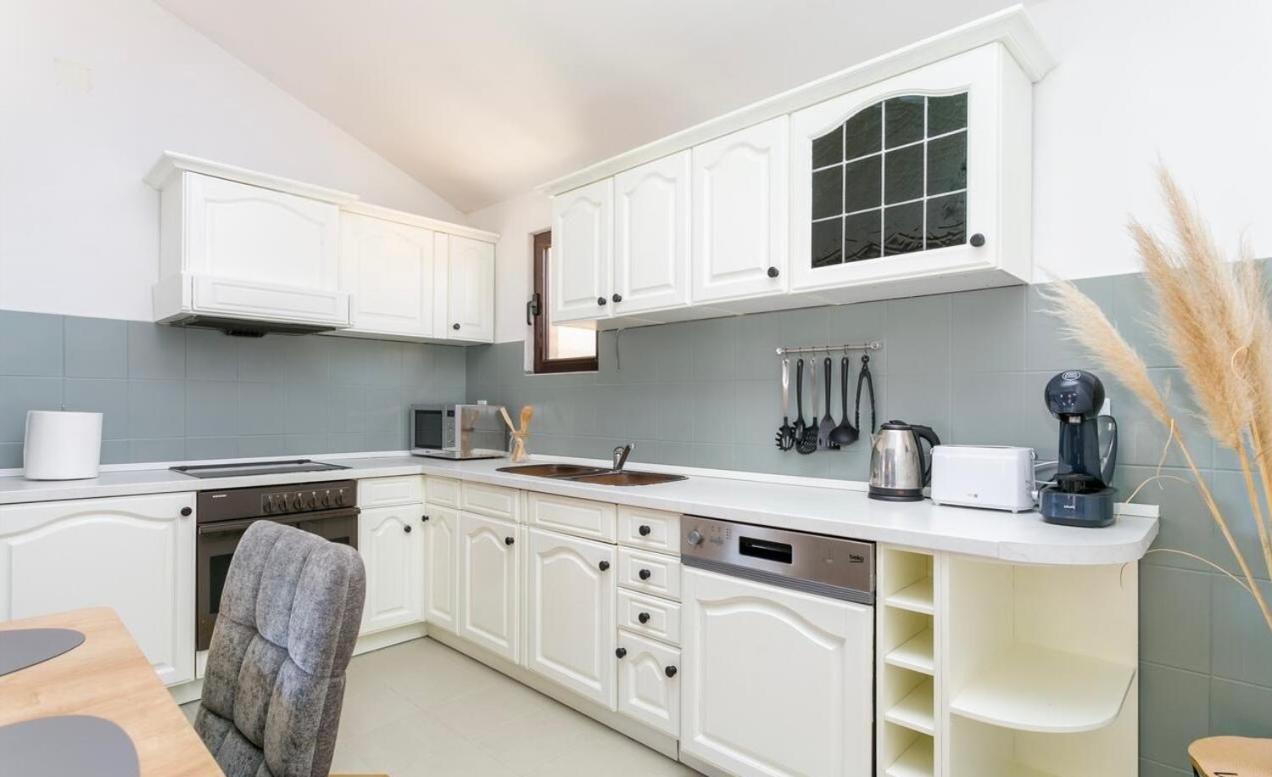 Apartman Bella Трогир Екстериор снимка